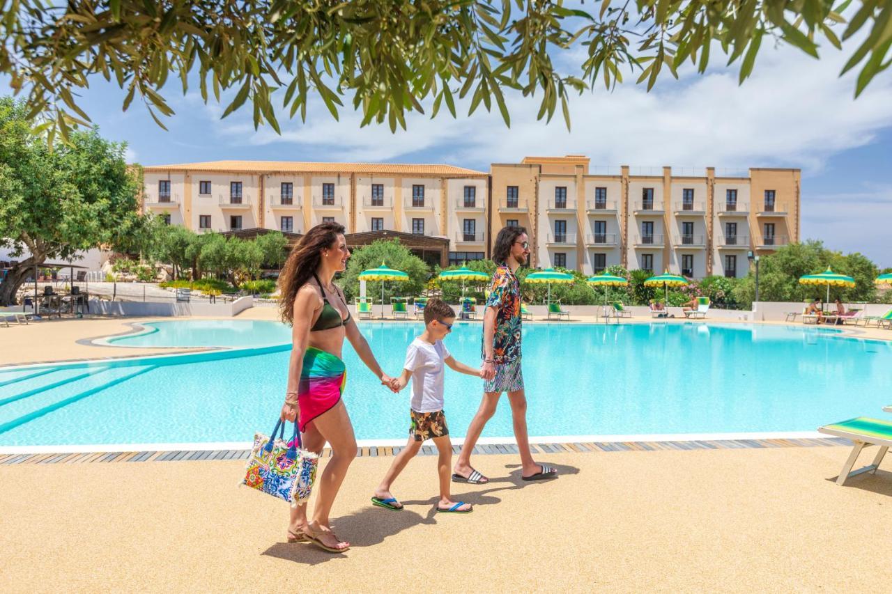 Villa Zina Family Resort Custonaci Eksteriør billede